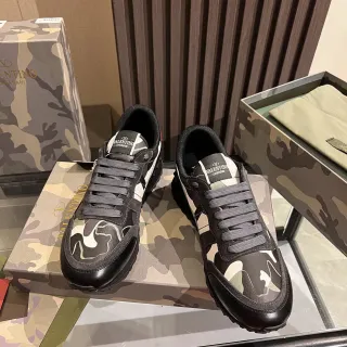 Valentino zapatillas lifestyle con impresión de camuflaje en cuero y nylon