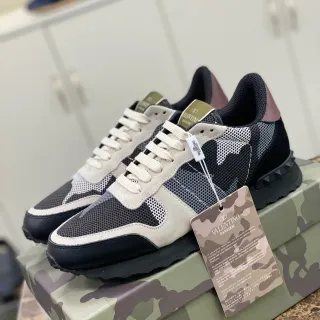 Valentino Garavani Camo-Panel 生活方式运动鞋