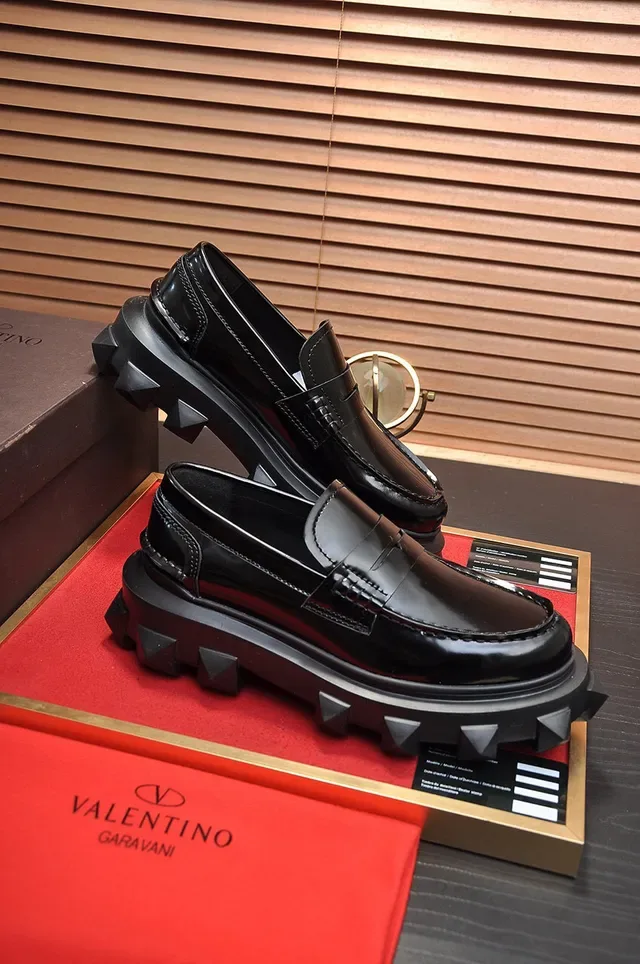 Valentino Rockstud Black Polished Leather Spiked Platform Sole Loafer 5