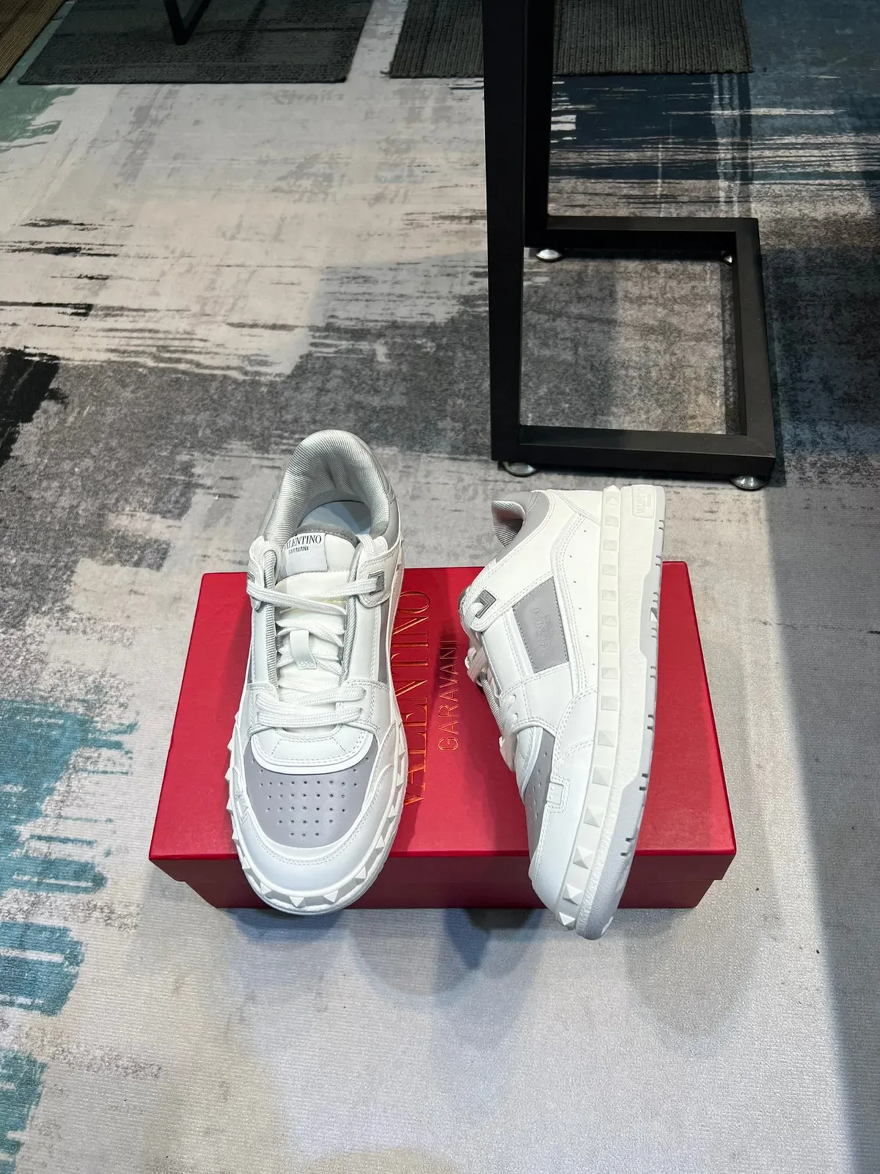 Valentino Rockstud White Leather Pyramid Stud Lifestyle Sneakers 5