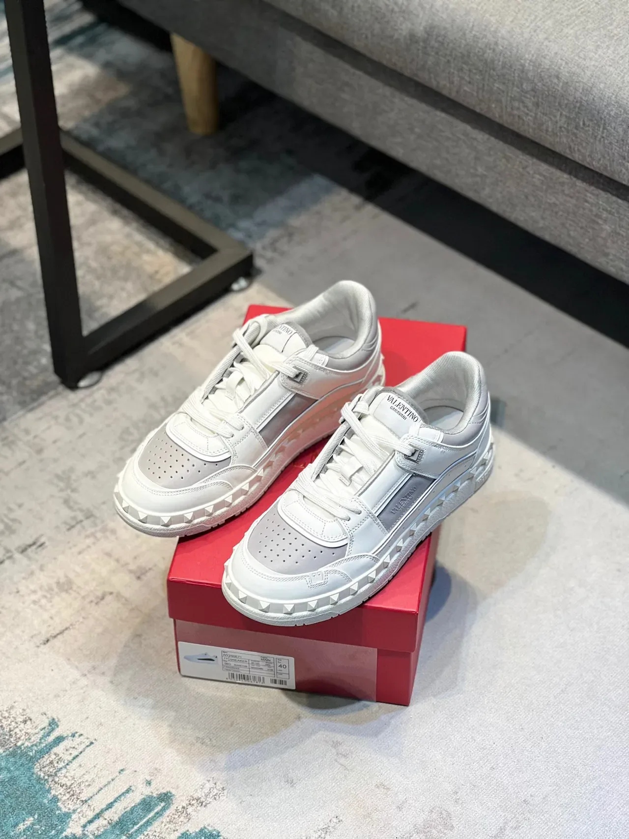 Valentino Rockstud White Leather Pyramid Stud Lifestyle Sneakers 7
