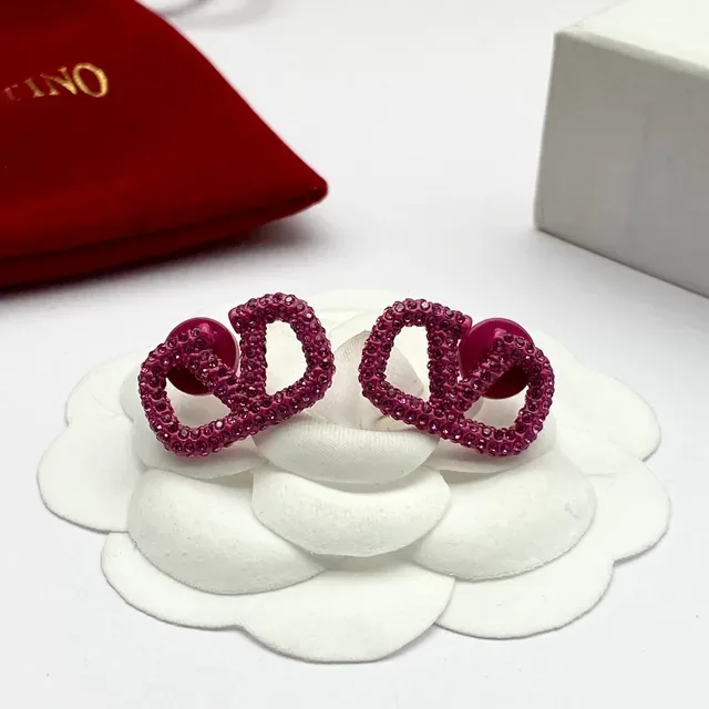 Boucles d'oreilles Valentino VLogo Cristaux Pavé Rose Motif Double-V 3
