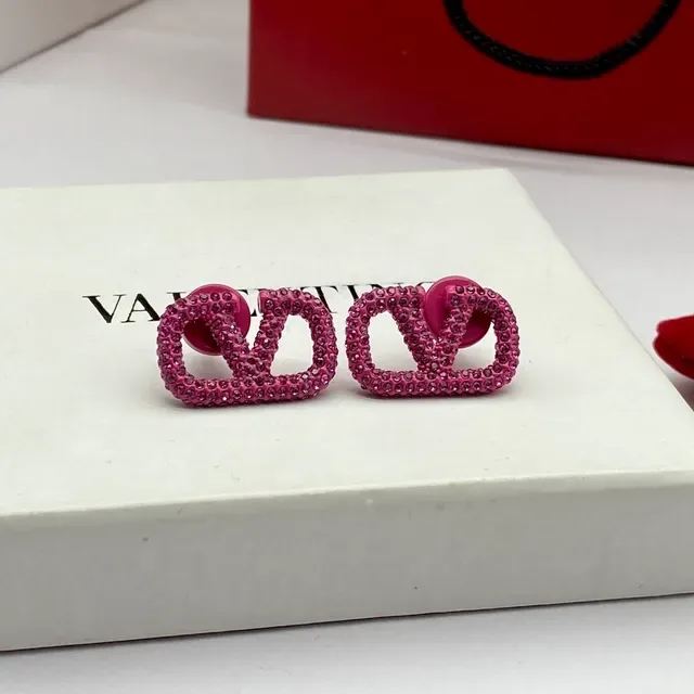Boucles d'oreilles Valentino VLogo Cristaux Pavé Rose Motif Double-V 6