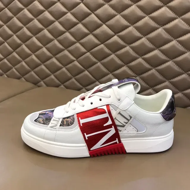 Valentino VLTN حذاء رياضي أبيض أحمر متعدد الألوان أسلوب حياة 5