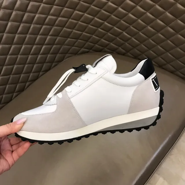 Valentino VLTN Tênis Lifestyle Branco Bege Low-Top de Material Misto 3