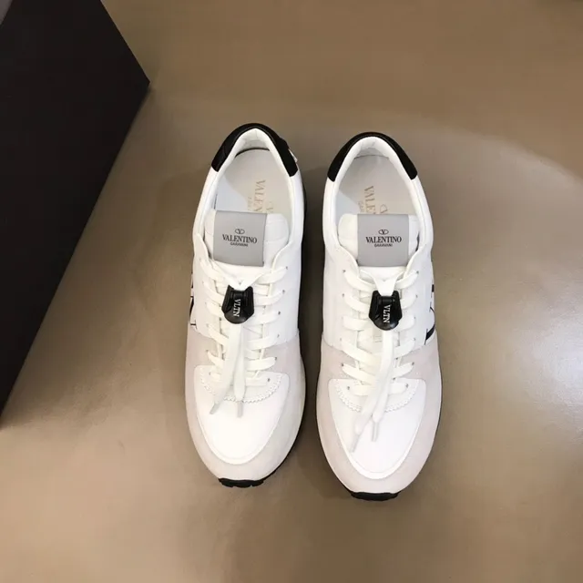 Valentino VLTN Tênis Lifestyle Branco Bege Low-Top de Material Misto 9