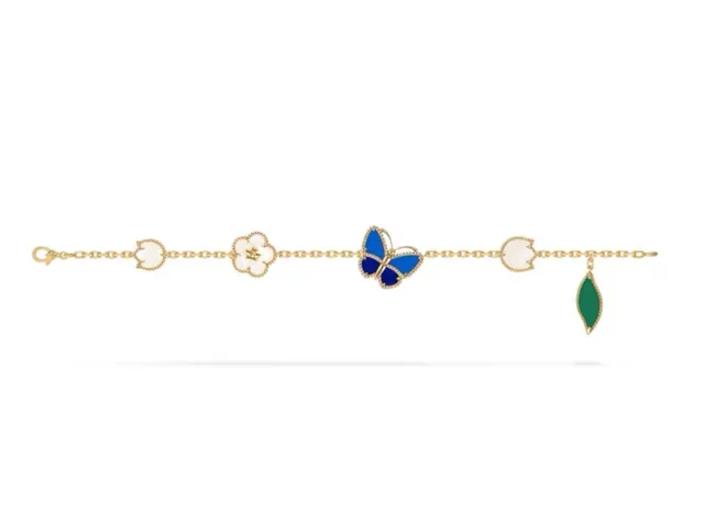 Van Cleef & Arpels Frivole Bracelet charm papillon en émail bleu et blanc 7