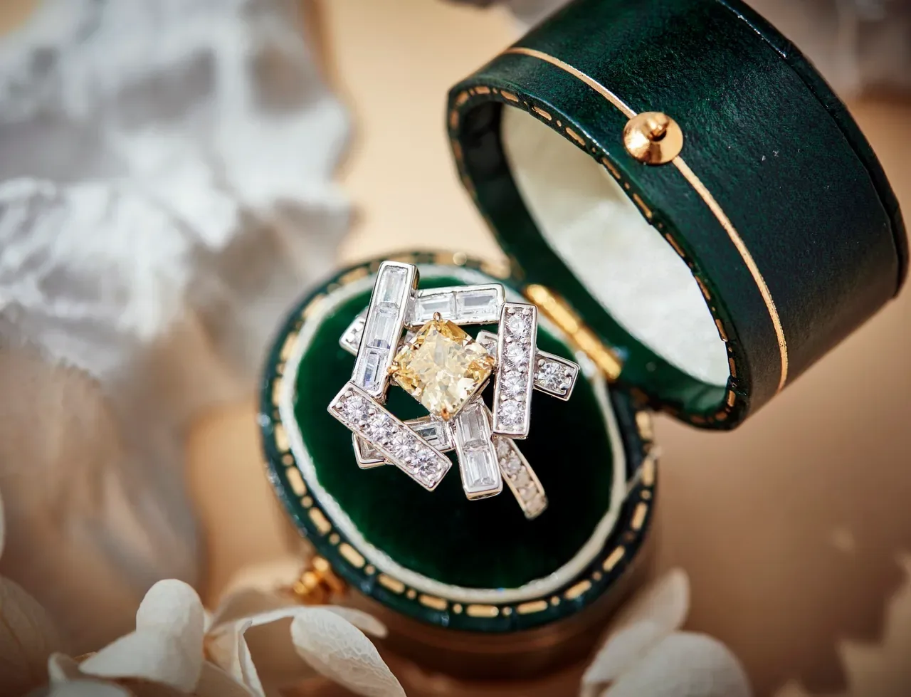 Van Cleef & Arpels Geometric Multi-Bar Fancy Yellow Diamond Ring 5