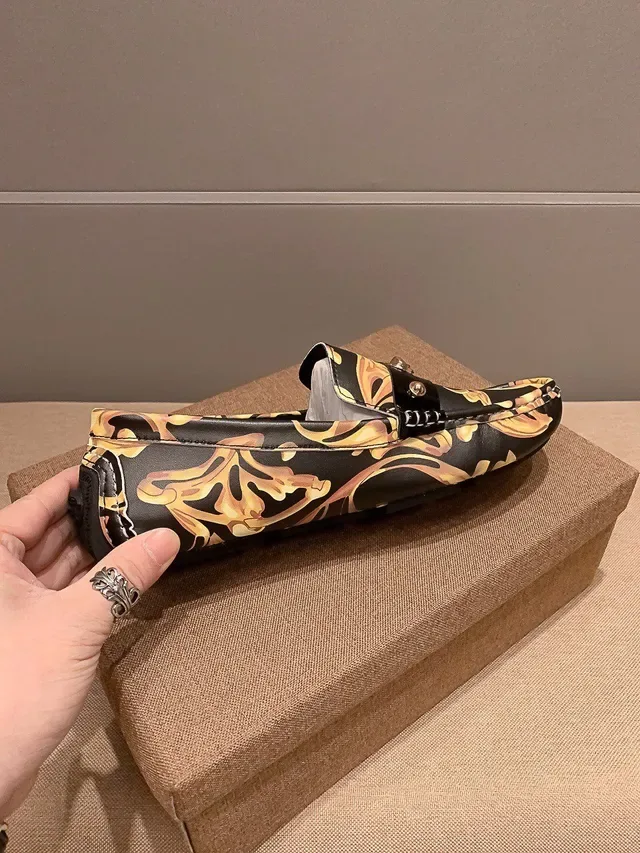 Moccasins Versace avec impression baroque et médaillon Médusa 7