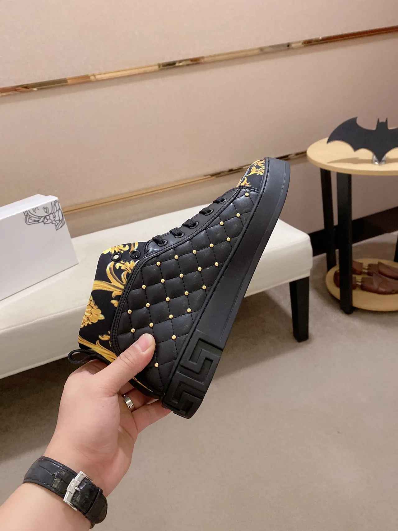 Versace Chain Reaction Noir et Or Impression Barroque Sneakers Lifestyle 6
