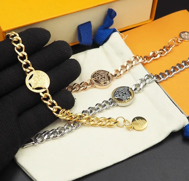 Versace Chain Reaction Medusa Bracelet Chaîne Curb Doré 9