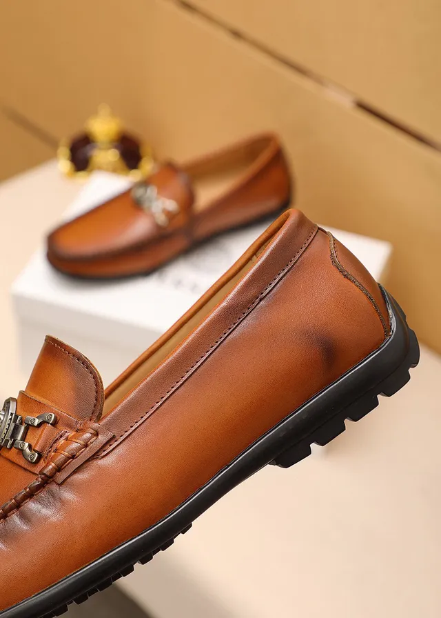 Versace Chain Reaction Medusa Head mocassins de couro 3