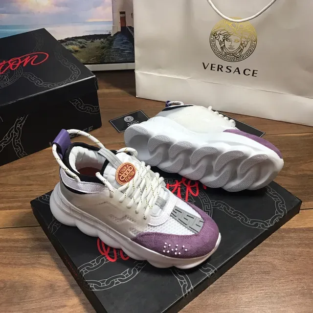 Versace Chain Reaction Chaussures Chunky Semelle Blanche Violette Translucide Cage Overlay 7