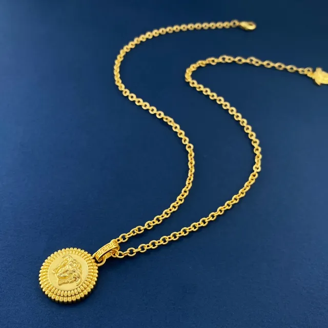 Versace Medusa Head Motif collier en or 3