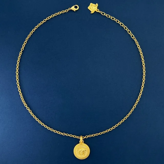 Versace Medusa Head Motif collier en or 6