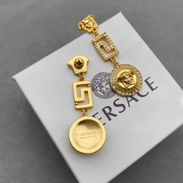 Versace Boucles d'oreilles Or Argent Motif Tête de Médusa Borde Greca 5