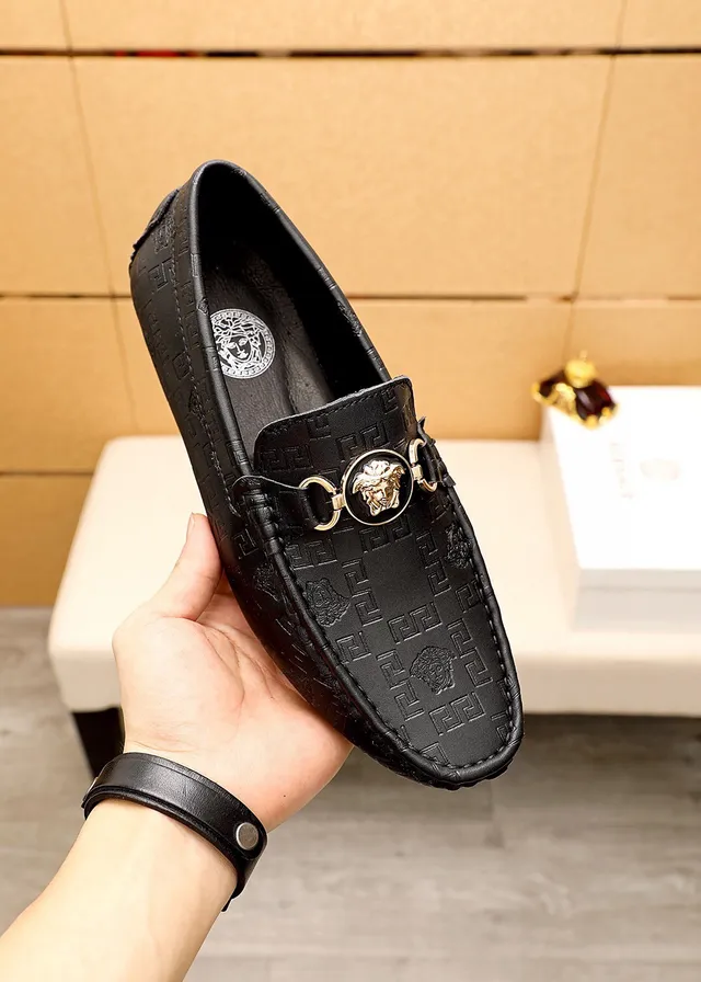 Versace Greca Medusa Horsebit Loafer لوافر جلد أسود 7