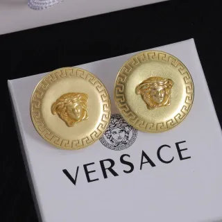 Versace Greca Odissea Pendientes Medusa Head tono dorado
