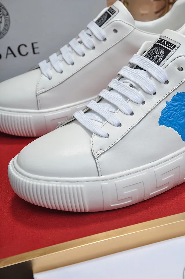 Versace Greca Odissea Branco e Azul Tênis Lifestyle 3