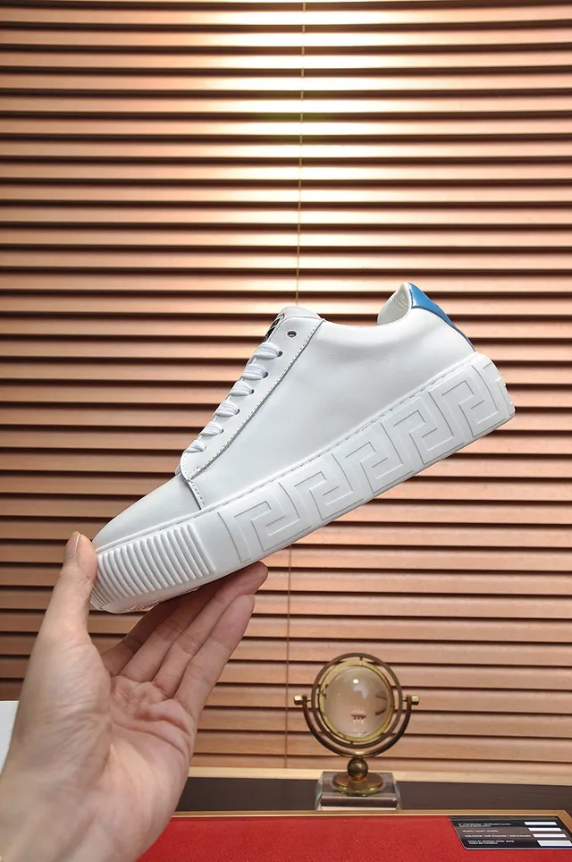 Versace Greca Odissea Branco e Azul Tênis Lifestyle 6