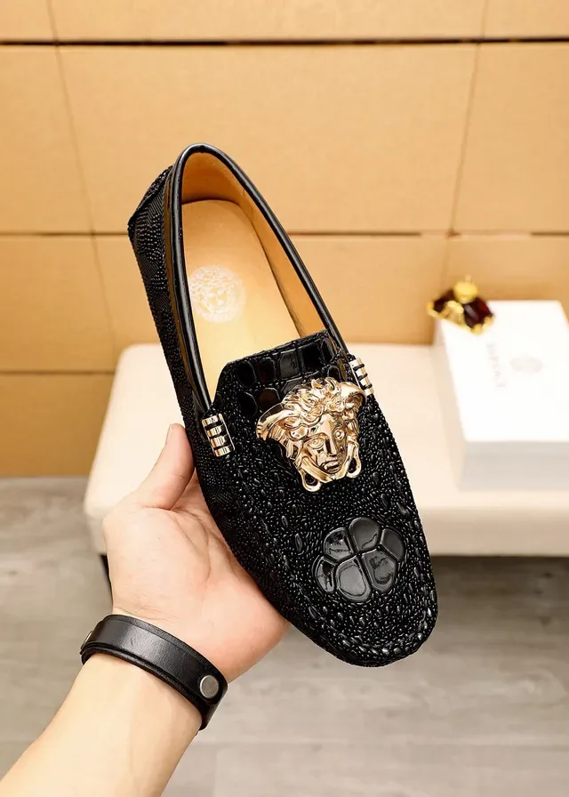 Versace Medusa Noir Or Tête Hardware Croc-Embossed Cuir Mocassin 12