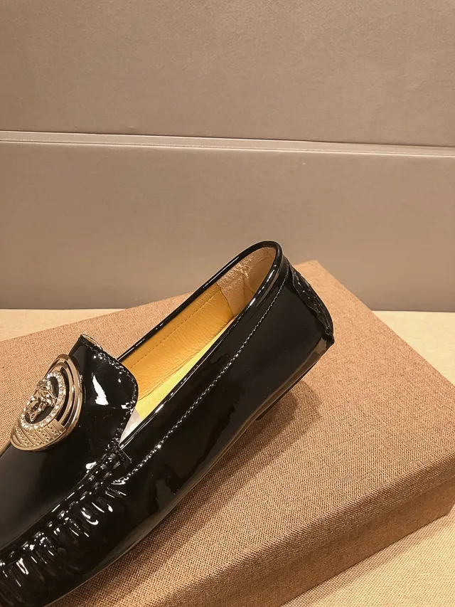 Versace Medusa Medallion Glossy Black Loafers 9