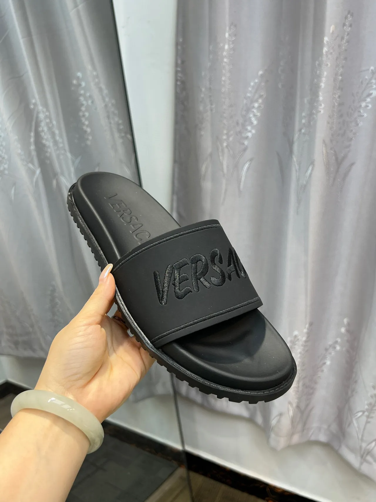 Versace Odissea 黑色模制橡胶拖鞋 6