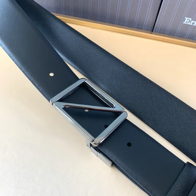 Ermenegildo Zegna Cinto de couro preto prateado texturizado polido geométrico com fivela 5