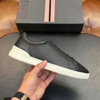 Zegna 黑色粒面皮革生活方式运动鞋