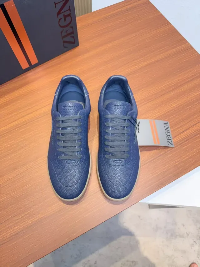 Zegna Navy Textured Leather Low-Top Lifestyle Sneakers 5