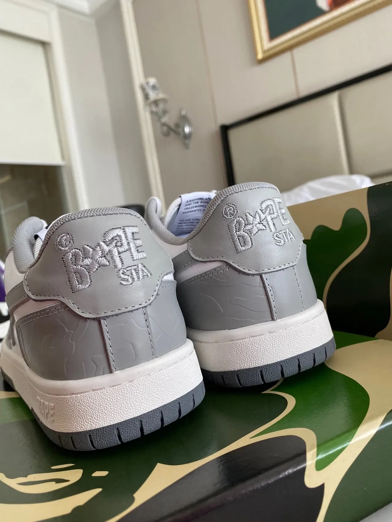A Bathing Ape BAPE STA Sneakers Lifestyle Blanc et Gris 5