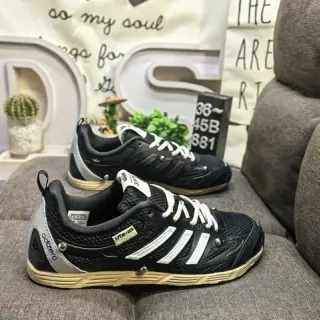 Adidas adizero काली सफेद चांदी लाइफस्टाइल स्नीकर