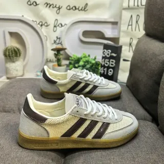 Adidas बेज ब्राउन लो-टॉप निट-मेश अपर लाइफस्टाइल स्नीकर