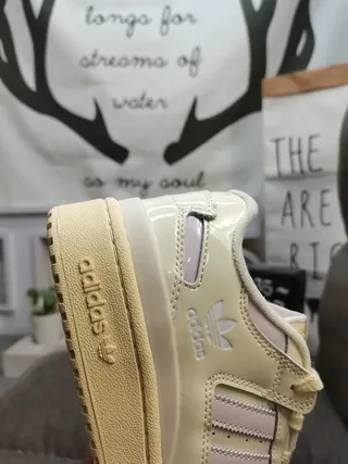 Adidas Beige Pink Low-Top Padded Collar Lifestyle Sneakers 3
