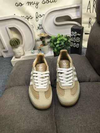 Adidas Beige White Woven Mesh Upper Three Stripes Lifestyle Sneakers 10