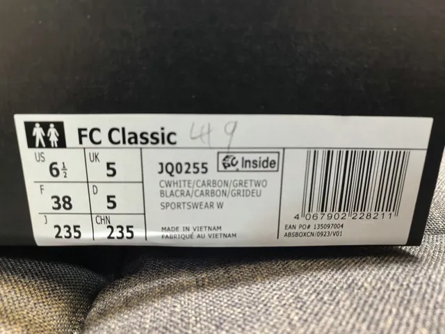 Adidas Black Beige Midsole Mesh And Synthetic Overlay Upper Chunky Sneakers 11