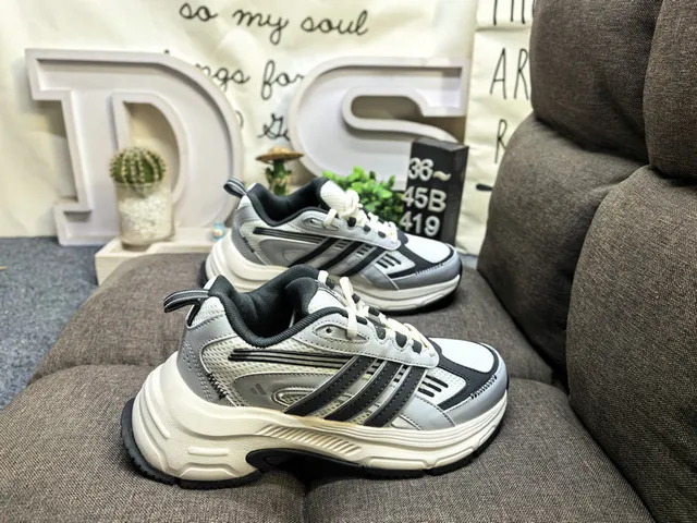 Adidas Black Beige Midsole Mesh And Synthetic Overlay Upper Chunky Sneakers 20