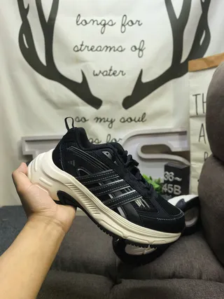 Adidas Black Beige Midsole Mesh And Synthetic Overlay Upper Chunky Sneakers 24