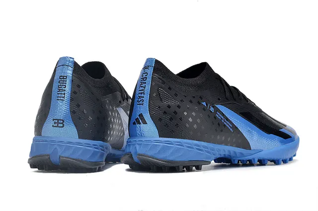 Adidas Chaussures de football sur gazon noir et bleu à col tricoté à lacets asymétriques 5
