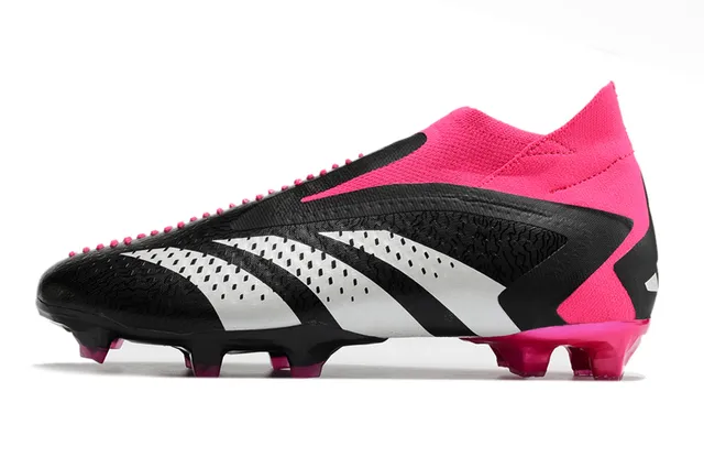 Adidas Chaussures de football noir rose semelle facettée col type chaussette terrain ferme 5