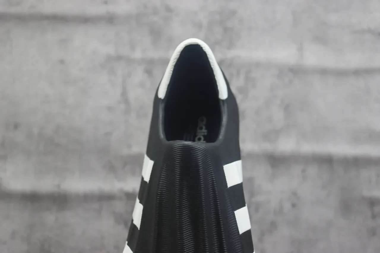 Adidas Black White Slip-On Molded Sole Sneakers 4