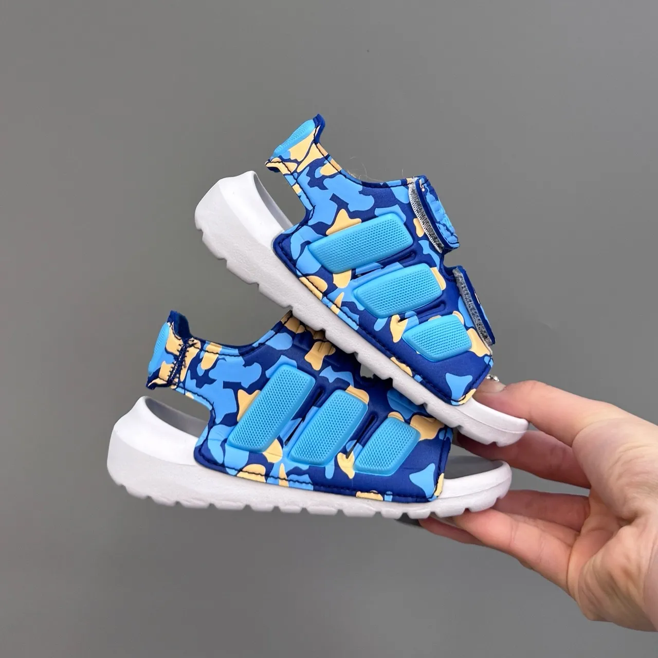 Adidas Blue Multicolor Strap-Fastened Camo-Print Upper Casual Sandals 11
