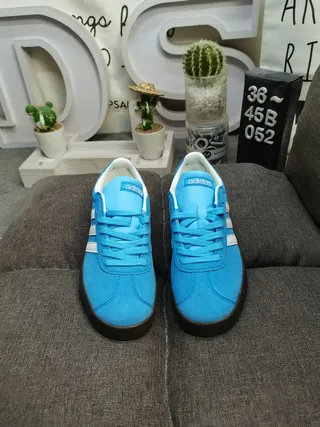 Adidas Blue White Suede Upper Three-Stripe Side Panel Lifestyle Sneakers 10