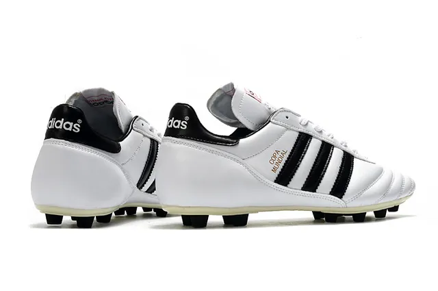Adidas Copa Mundial Preto Branco Sapatos de Futebol para solo firme 4