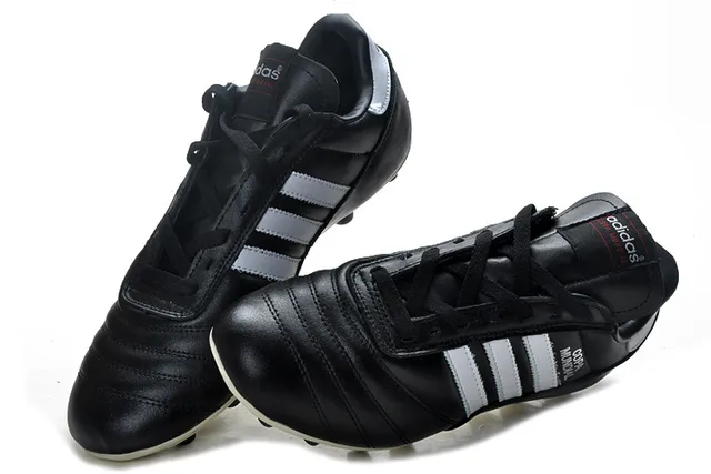 Adidas Copa Mundial Preto Branco Sapatos de Futebol para solo firme 21