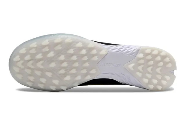 Adidas F50 Noir et Or Focus sur la Vitesse Silhouette à Coupe Basse Panneau d'Accent Métallique Chaussures de Football pour Turf 6