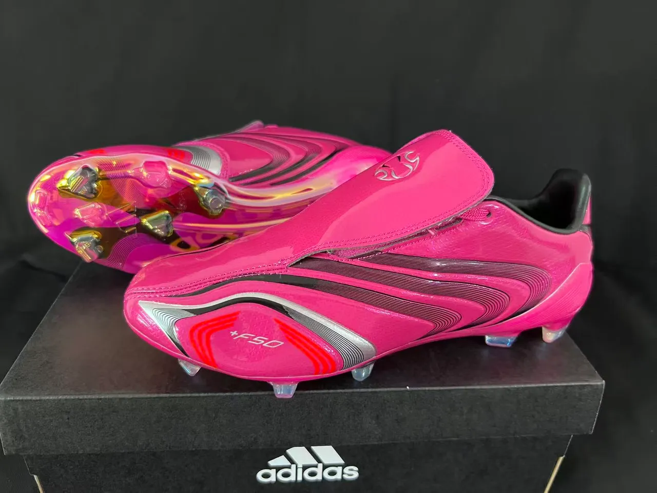 Adidas F50 Pink Silver Glossy Synthetic Upper Iridescent Translucent Sole Firm-Ground Soccer Shoes 10