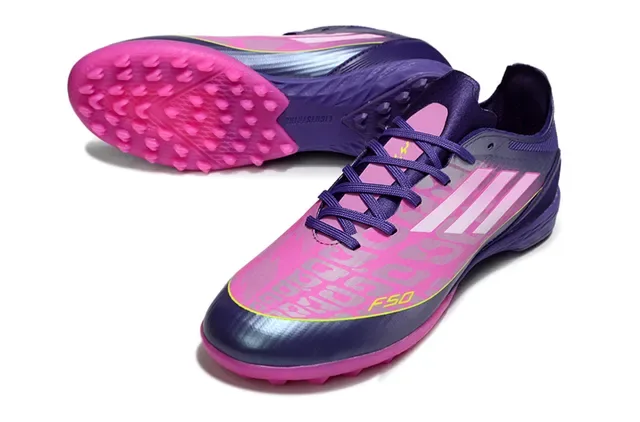 Adidas F50 Violet Rose Chaussures de football synthétiques low-cut crampons coniques gazon 12