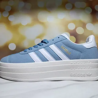 Adidas Gazelle हल्का नीला स्यूड प्लेटफॉर्म लाइफस्टाइल स्नीकर्स