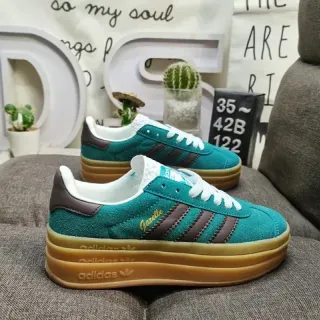 Adidas Gazelle टील और भूरा सूड लाइफस्टाइल स्नीकर